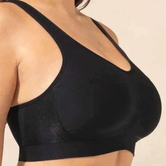 TrueKind Other - Truekind® Women's Daily Comfort Wireless Shaper Bra in Black Size L - NWT $48